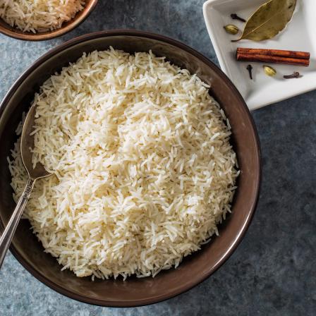 برنج طارم هاشمی عطری چه مشخصاتی دارد؟